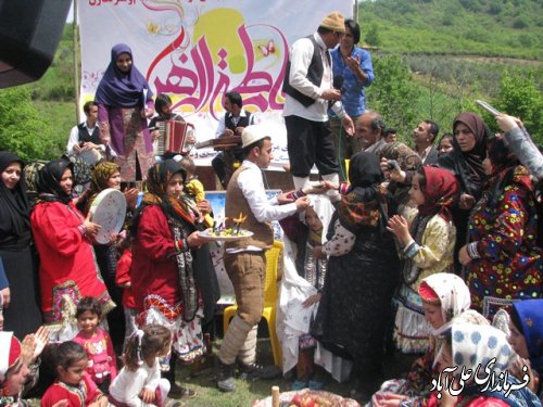 مراسم جشن گرامیداشت مقام ومنزلت زن درروستای الازمن علی آباد کتول