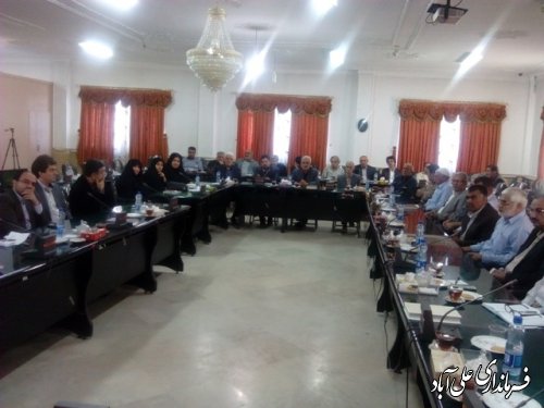 برگزاری جلسه ستاد تامین جهیزیه در فرمانداری 
