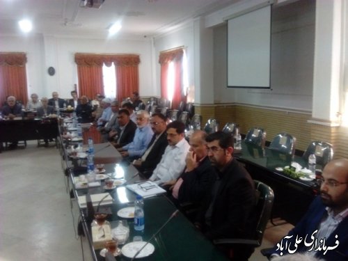 برگزاری جلسه ستاد تامین جهیزیه در فرمانداری 