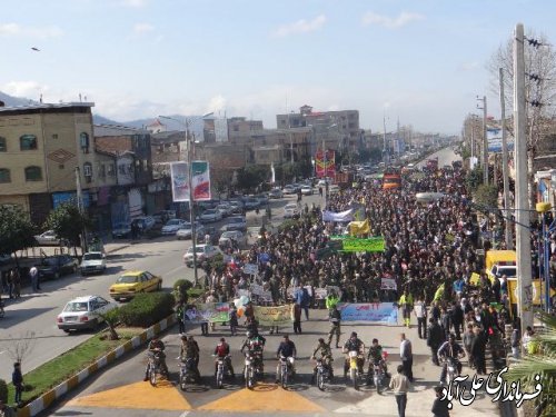  حضور مردم شهیدپرور شهرفاضل آباد در راهپیمایی ۲۲ بهمن