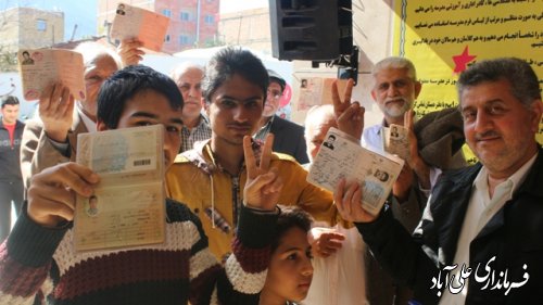 حضور پرشور مردم علی آباد کتول پای صندوق های رای 