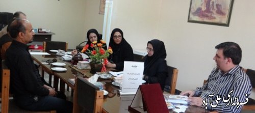 جلسه گرامیداشت سوم خرداد با حضور هنرمندان 