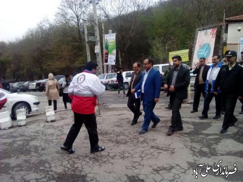 بازدید فرمانداراز مراکز خدمات رسان به مسافران نوروزی