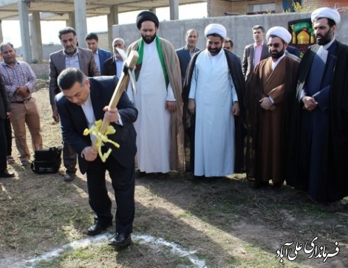 کلنگ زنی مجموعه فرهنگی مذهبی اسلام آباد باحضور معاون فرماندار