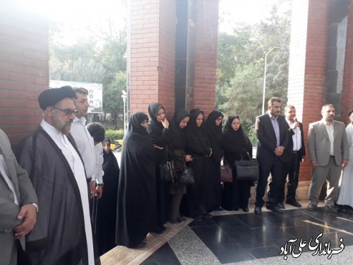 غبارروبی گلزار شهدای گمنام در اولین روز از هفته دولت