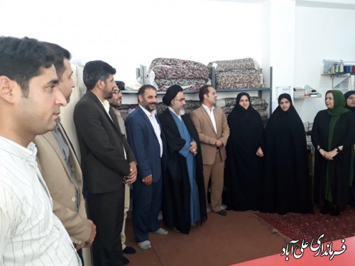  افتتاح کارگاه تولیدی پوشاک به مناسبت هفته دولت 