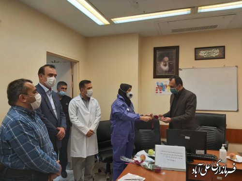 تجليل از مدافعان سلامت بيمارستان بقيه الله الاعظم شهرستان  به مناسبت هفته دولت 