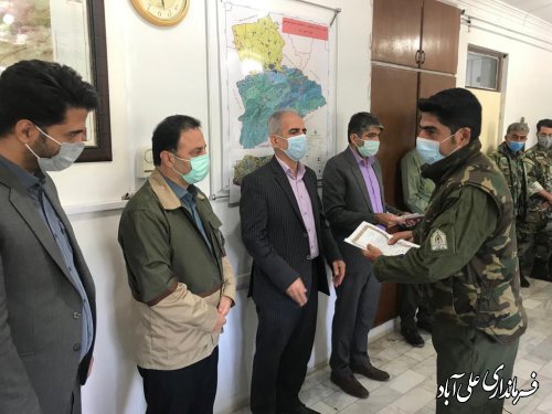 جنگلبانان فعال در اطفا آتش سوزیهای اخیر شهرستان علی آبادکتول و درازنوی کردکوی تقدیر شدند
