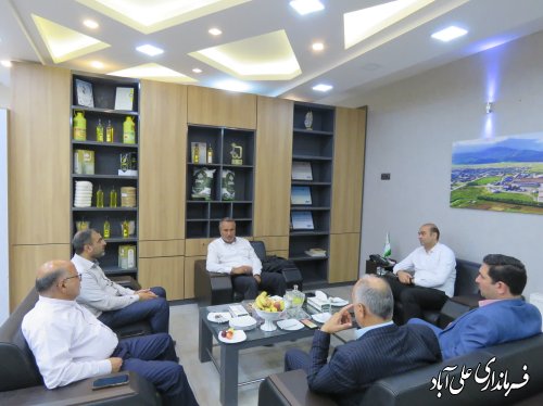 رئیس کمیسیون عمران مجلس شورای اسلامی با فرماندار علی آبادکتول دیدار کرد