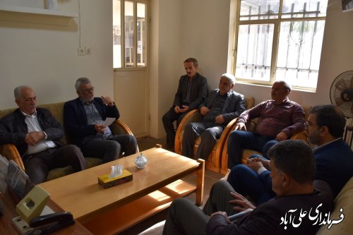 حضور و نشست صمیمی فرماندار علی آبادکتول با اعضای هیات مدیره کانون بازنشستگان تامین اجتماعی