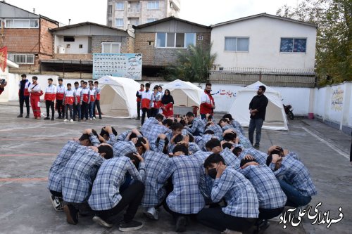 مدرسه ایمن، جامعه تاب آور شعار امسال مانور سراسری زلزله در مدارس