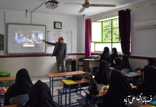 برگزاری کارگاه استانی تربیت مربی سواد رسانه ای ویژه فرهنگیان به میزبانی علی آبادکتول