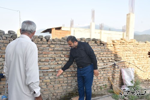 بازدید میدانی فرماندار علی آبادکتول از وضعیت آب شرب روستای امیرآباد سرخ محله